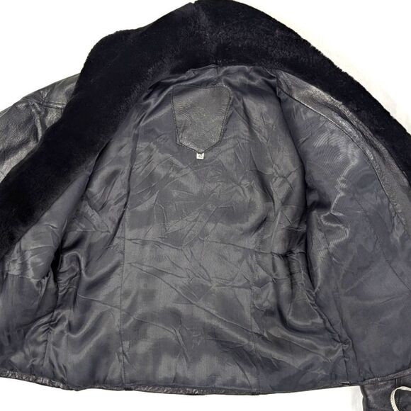 Vintage Crop Leather Jacket - Picture 6 of 7